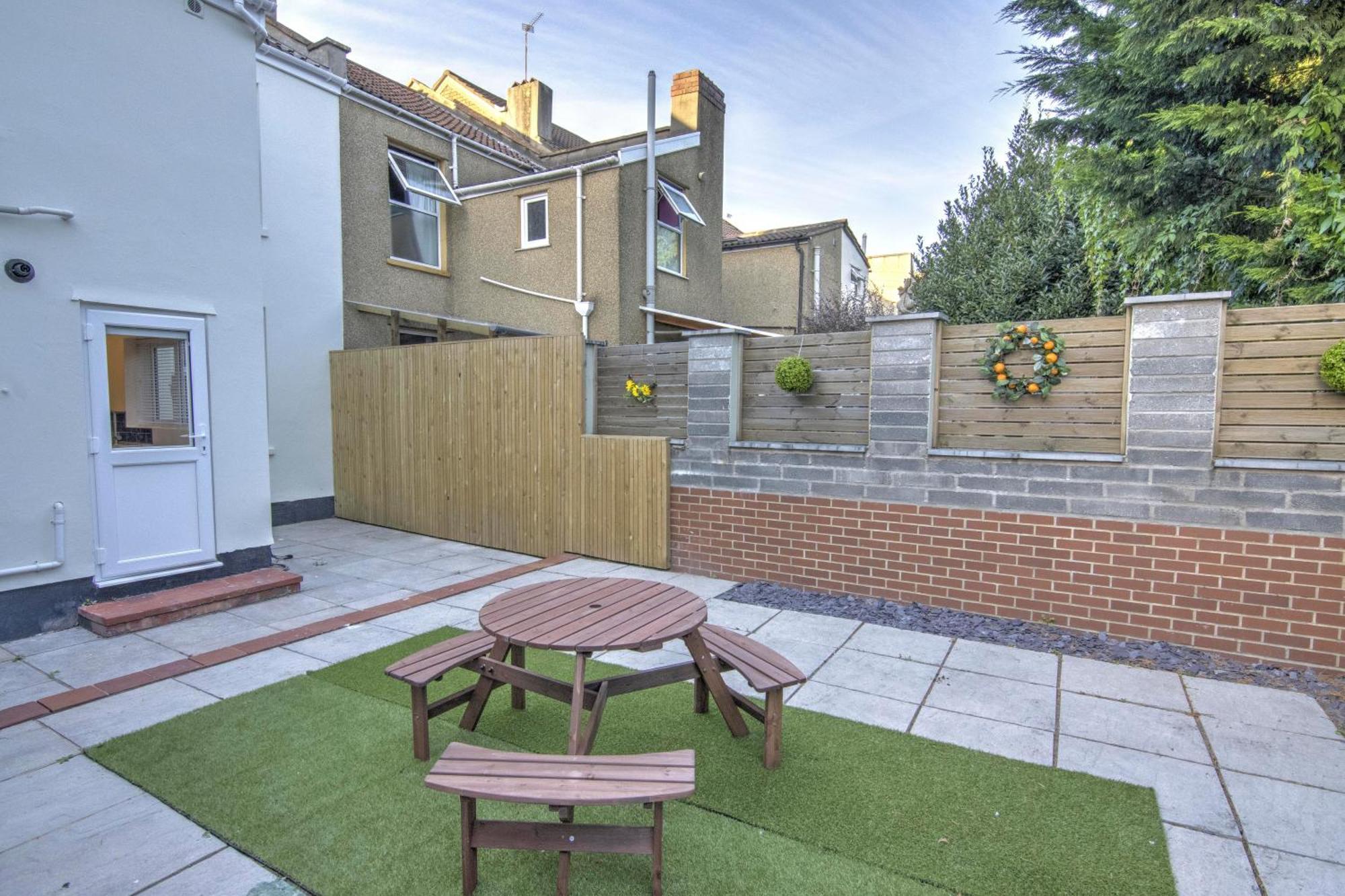 Stunning Brand New Home In St George Bristol Exteriér fotografie